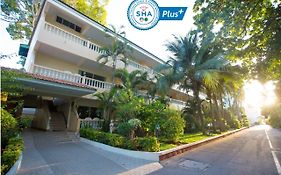 ทวิน ปาล์ม รีสอร์ท พัทยา (SHA Extra Plus)